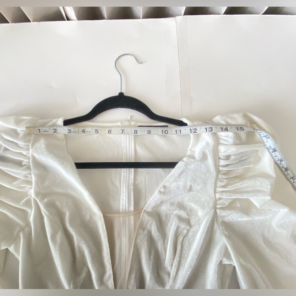 Double Crazy Size Small Elegant White and Silver Mini Dress excellent condition - Picture 12 of 13